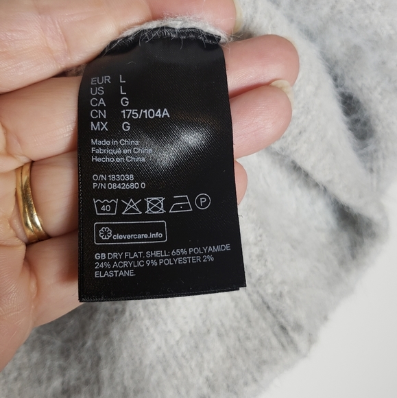 H&M Mock Neck Fuzzy Sweater - Picture 6 of 6